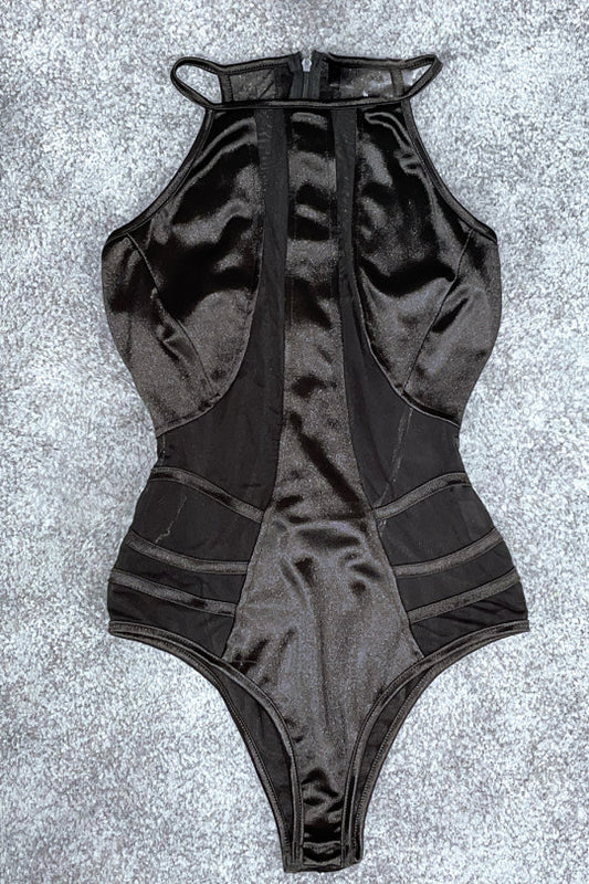 Body noir en satin et semi transparent