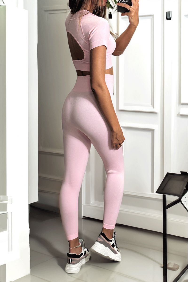 Ensemble legging et top sport rose en matière gênante